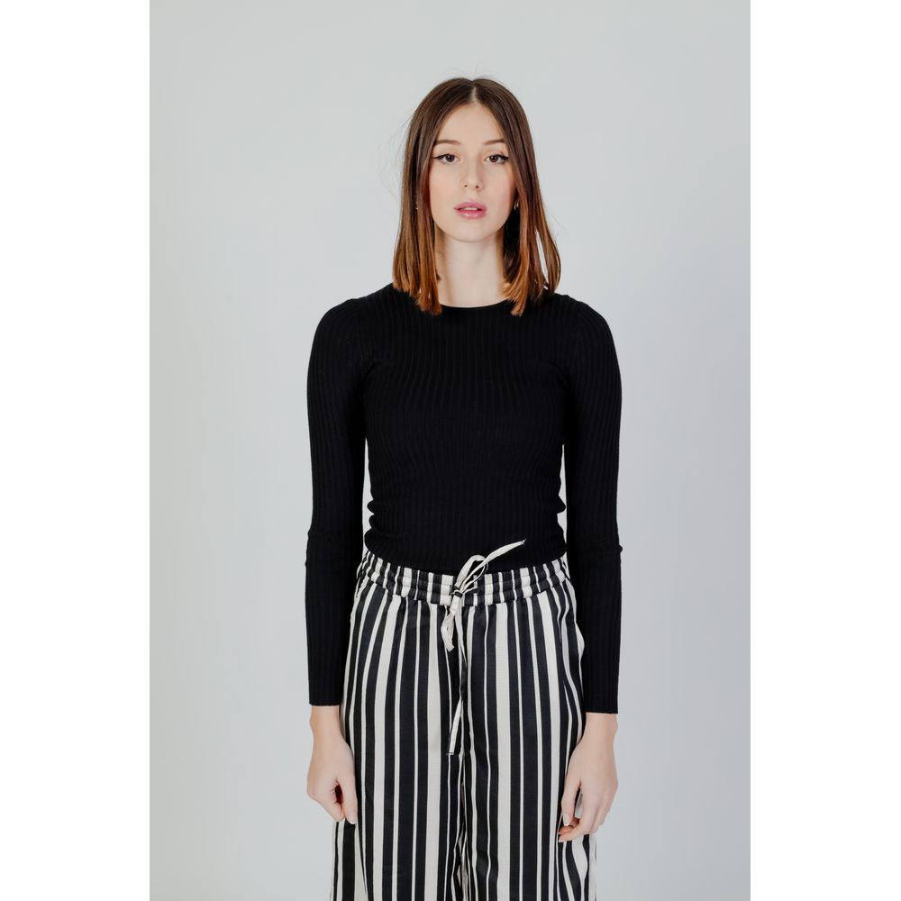 Black Viscose Sportswear