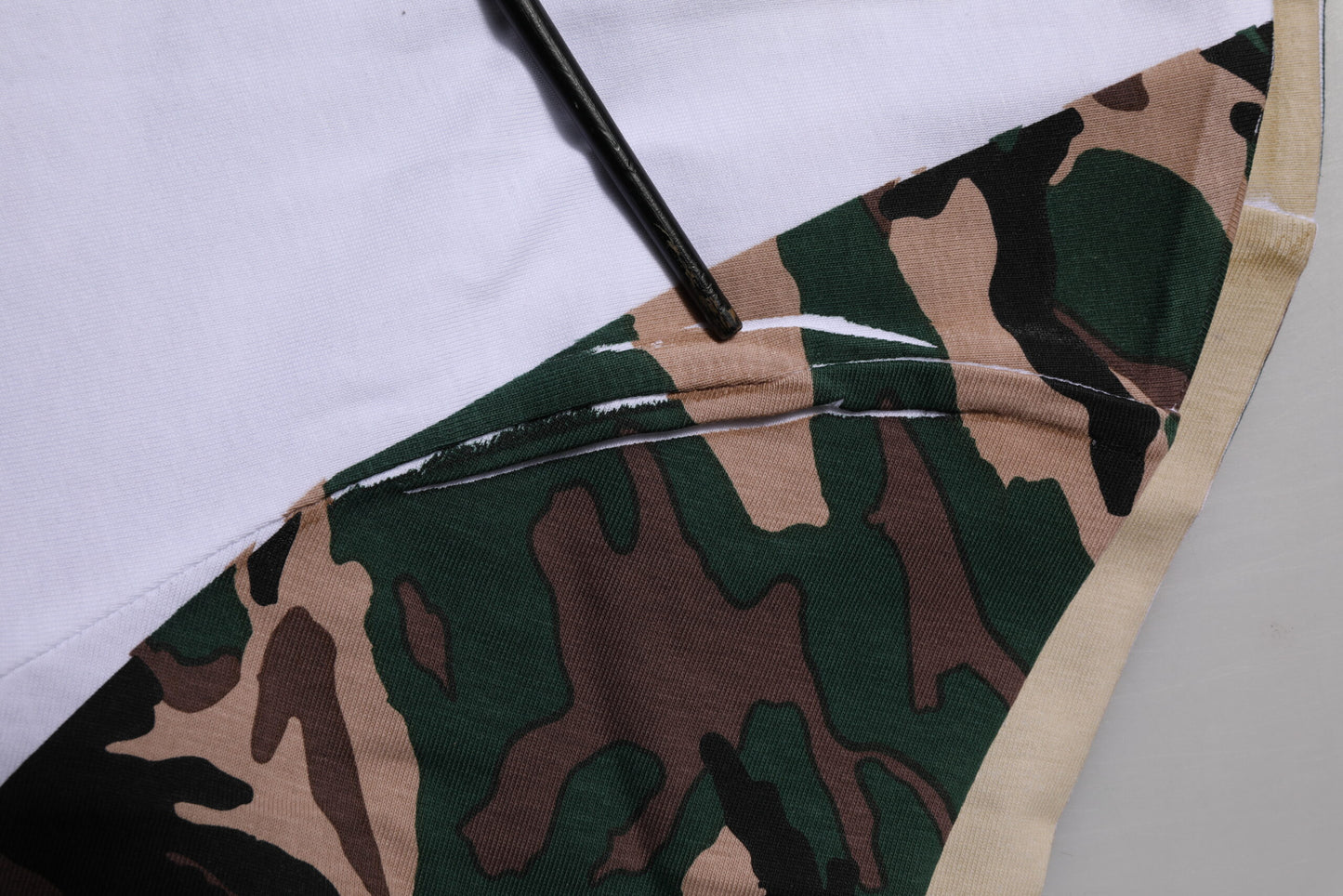 White Camouflage Cotton Men Crew Neck T-shirt