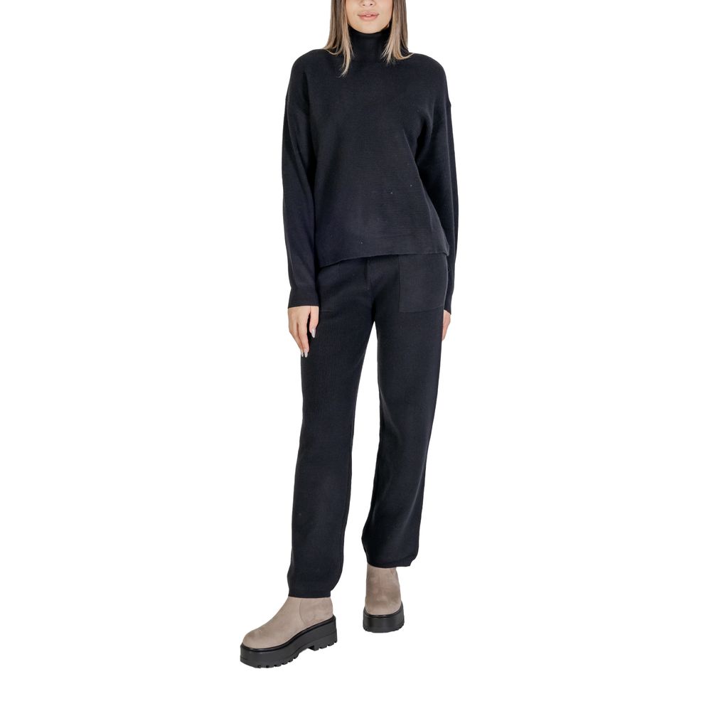 Black Viscose Turtleneck