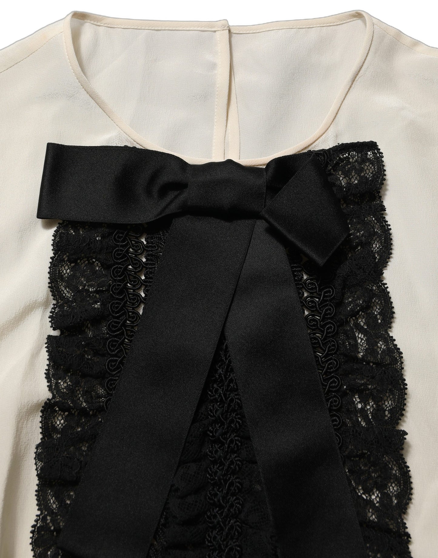 Beige Lace Trim Bow Short Sleeves Blouse Top