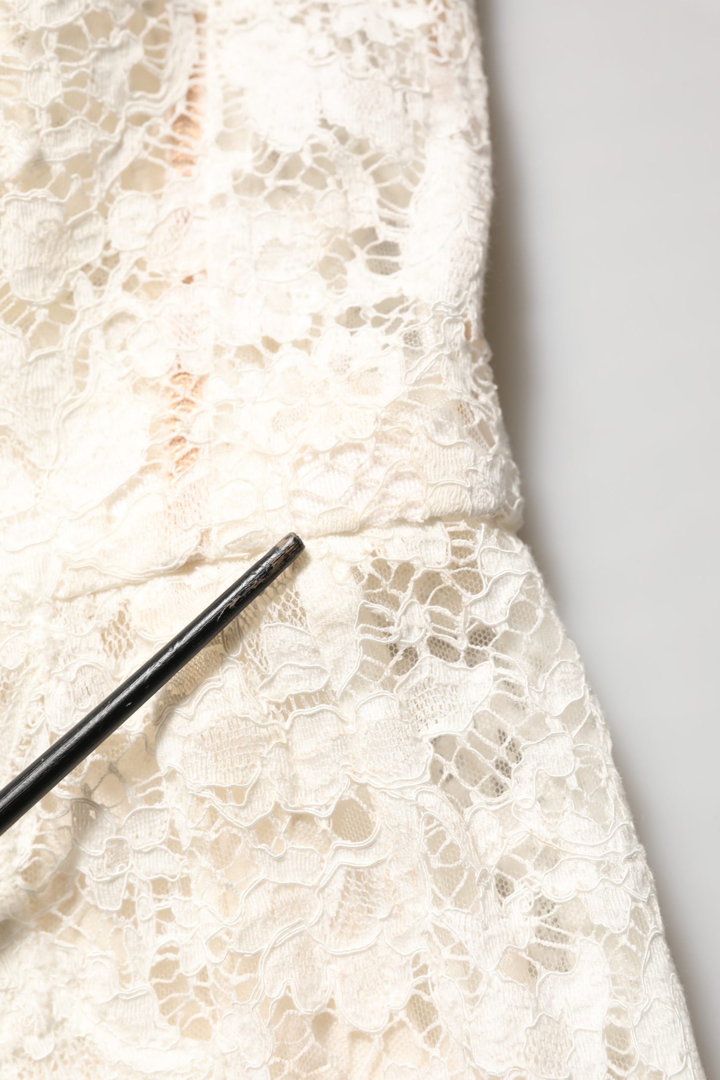 White Lace Viscose Sheath Long Gown Dress