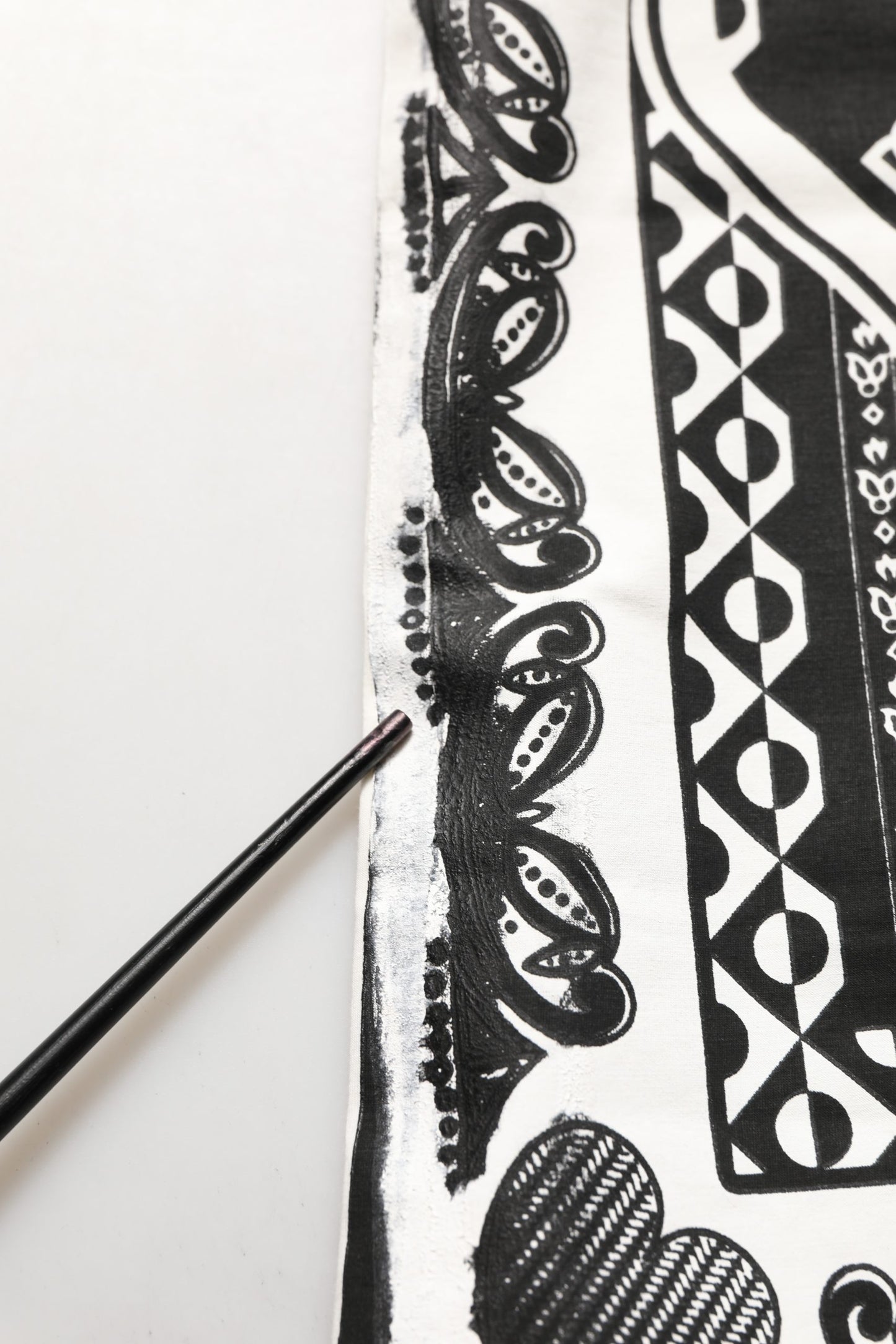 White Bandana Print Cotton Crew Neck T-shirt
