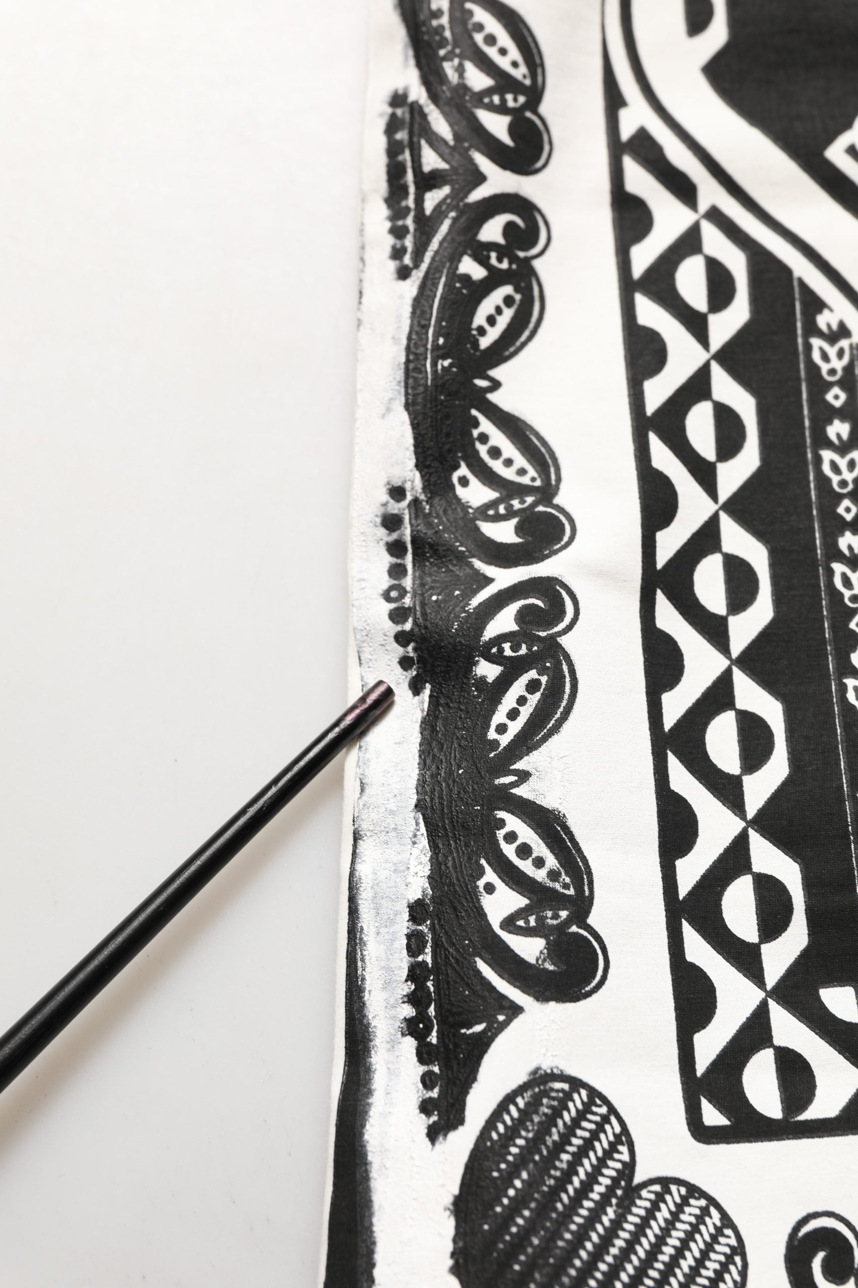 White Bandana Print Cotton Crew Neck T-shirt
