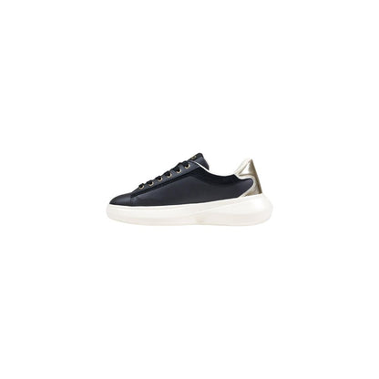 Bicolor Polyethylene Low Top Sneakers