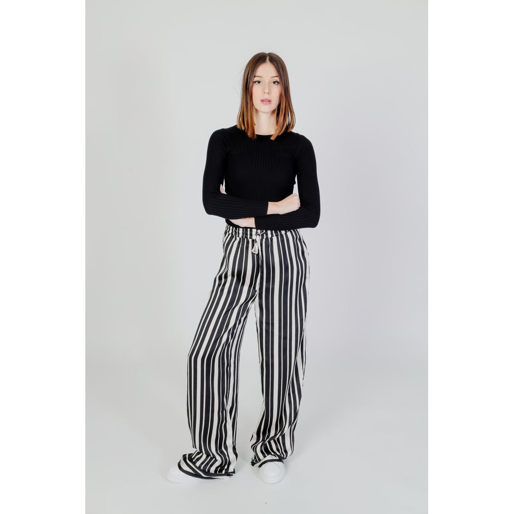 Black Viscose Sportswear