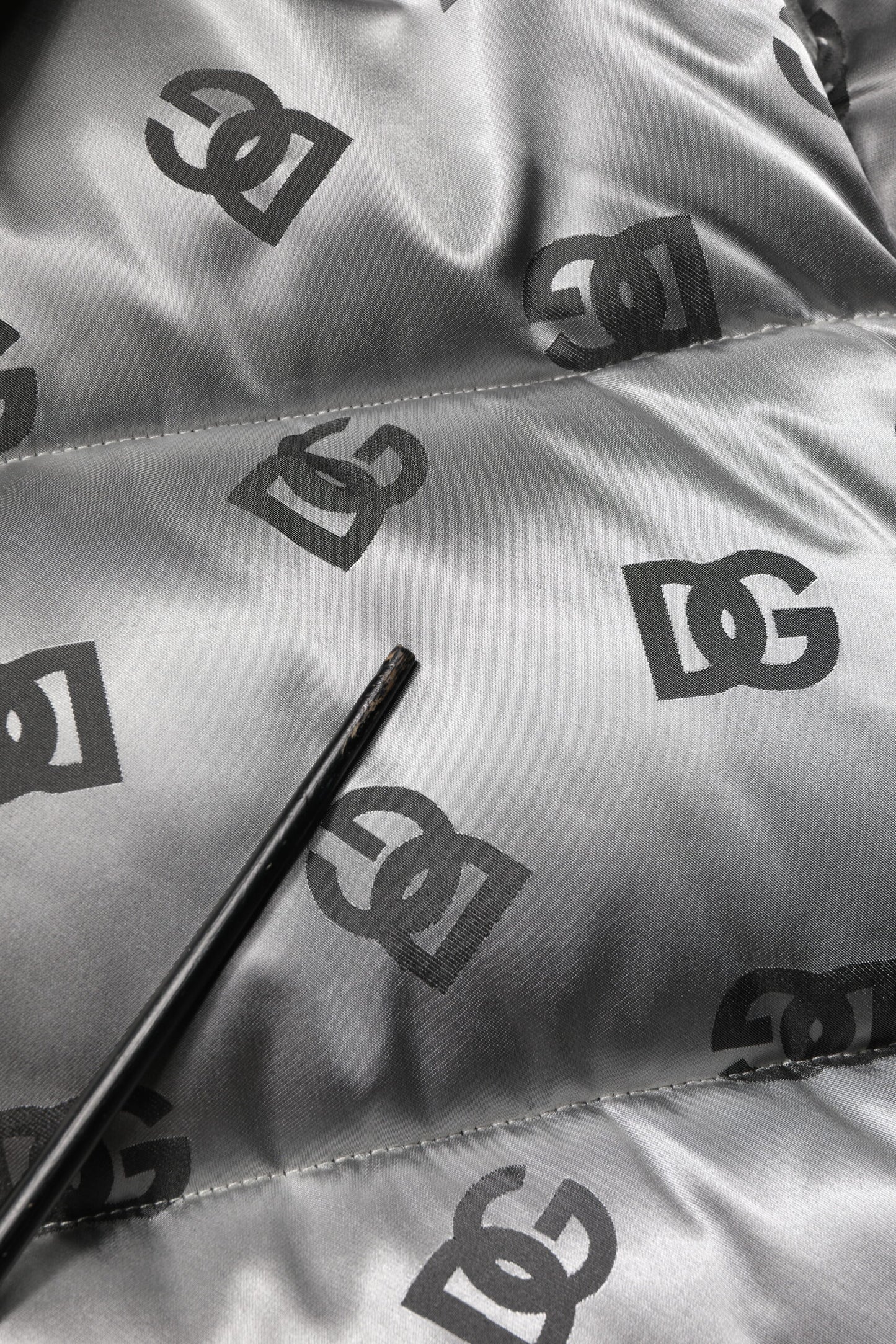 Silver Logo Full Zip Hooded Quilted Jacket