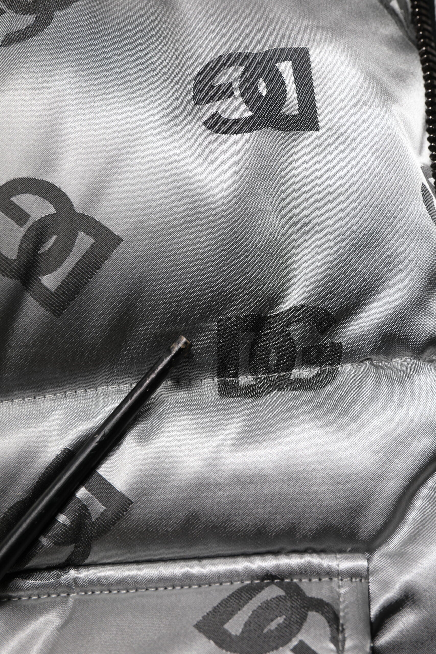 Silver Logo Full Zip Hooded Quilted Jacket