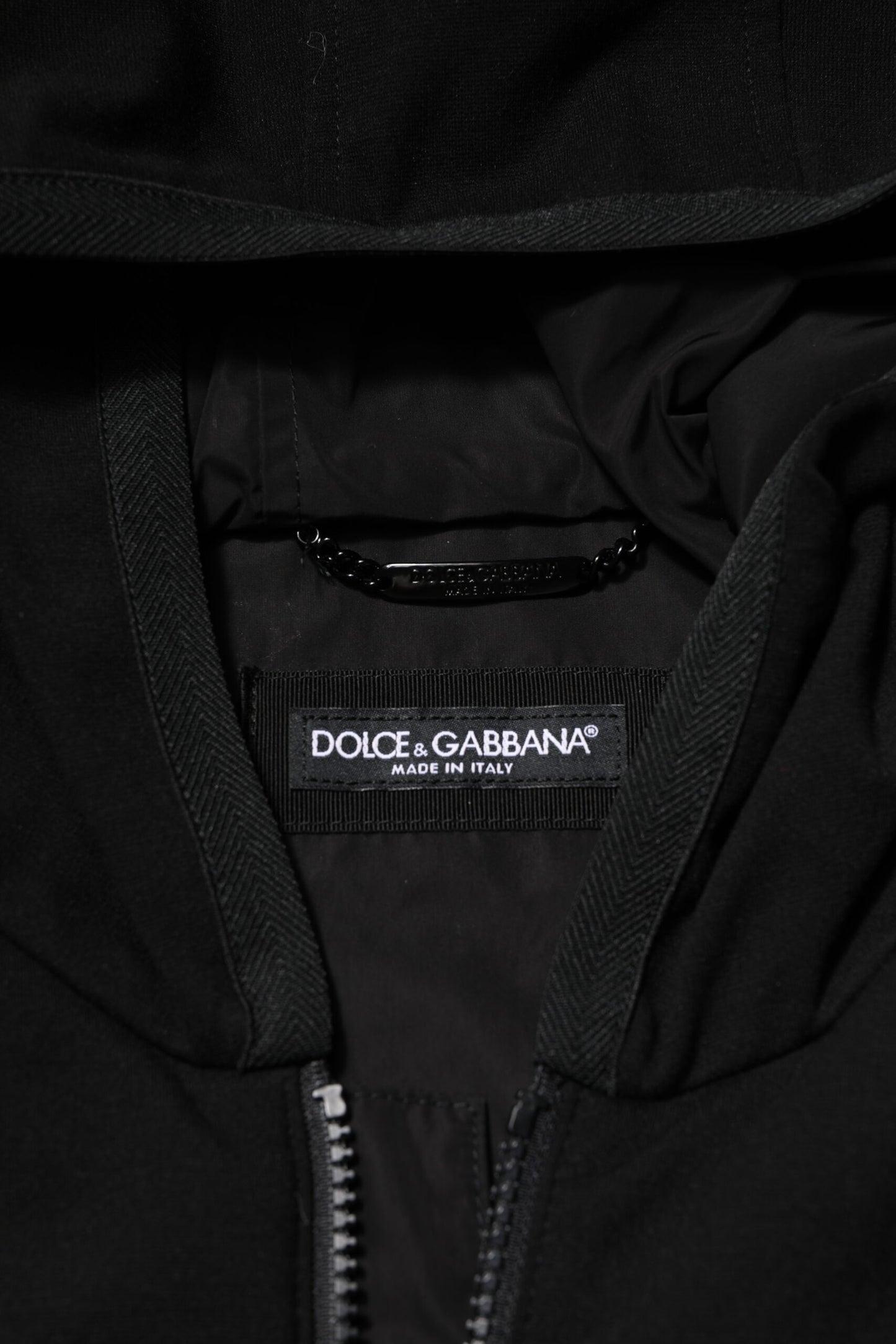 Black Sleeveless Hooded Logo Plaque Jacket
