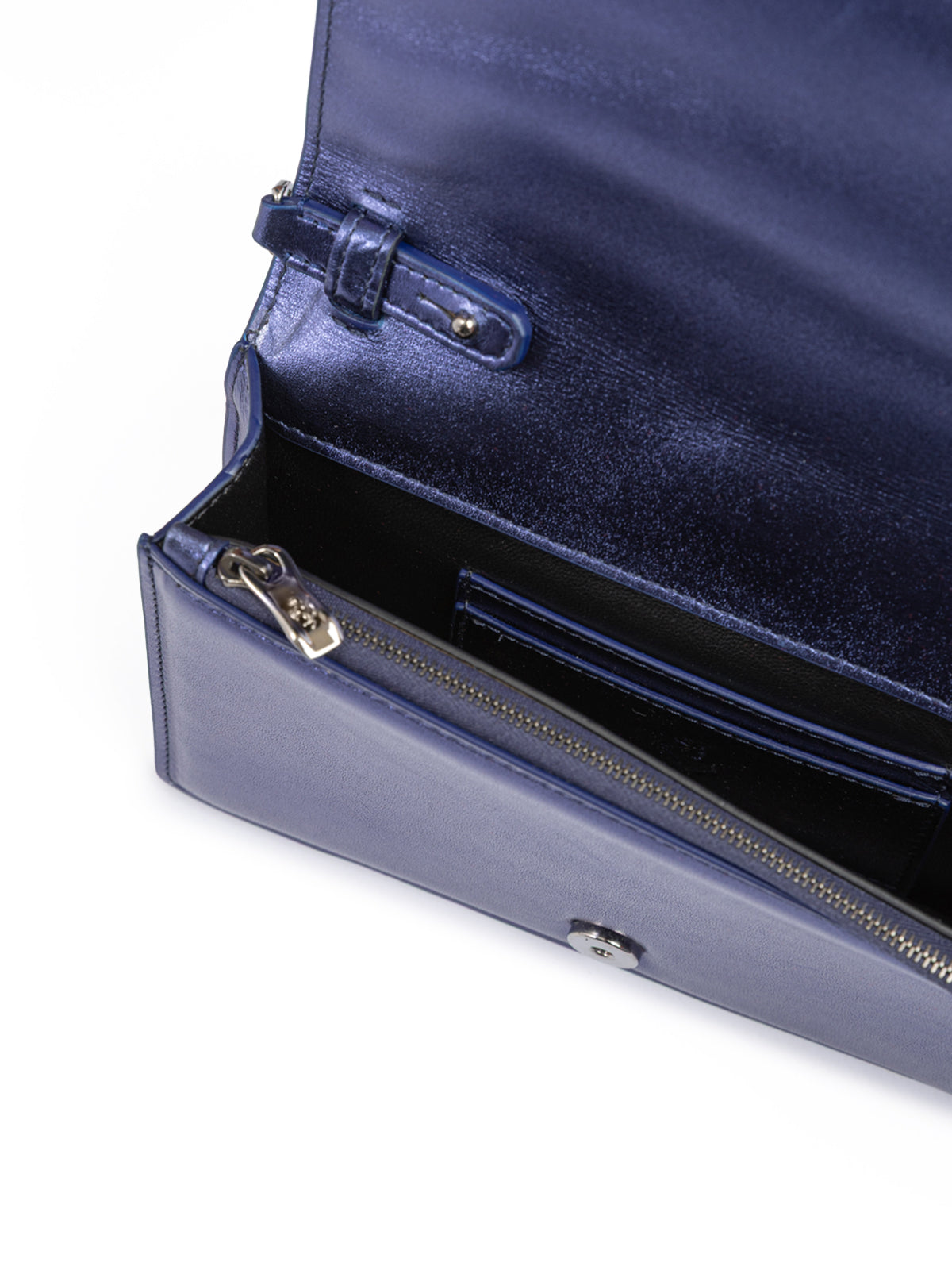 Metal blue GT patent leather bag with chain