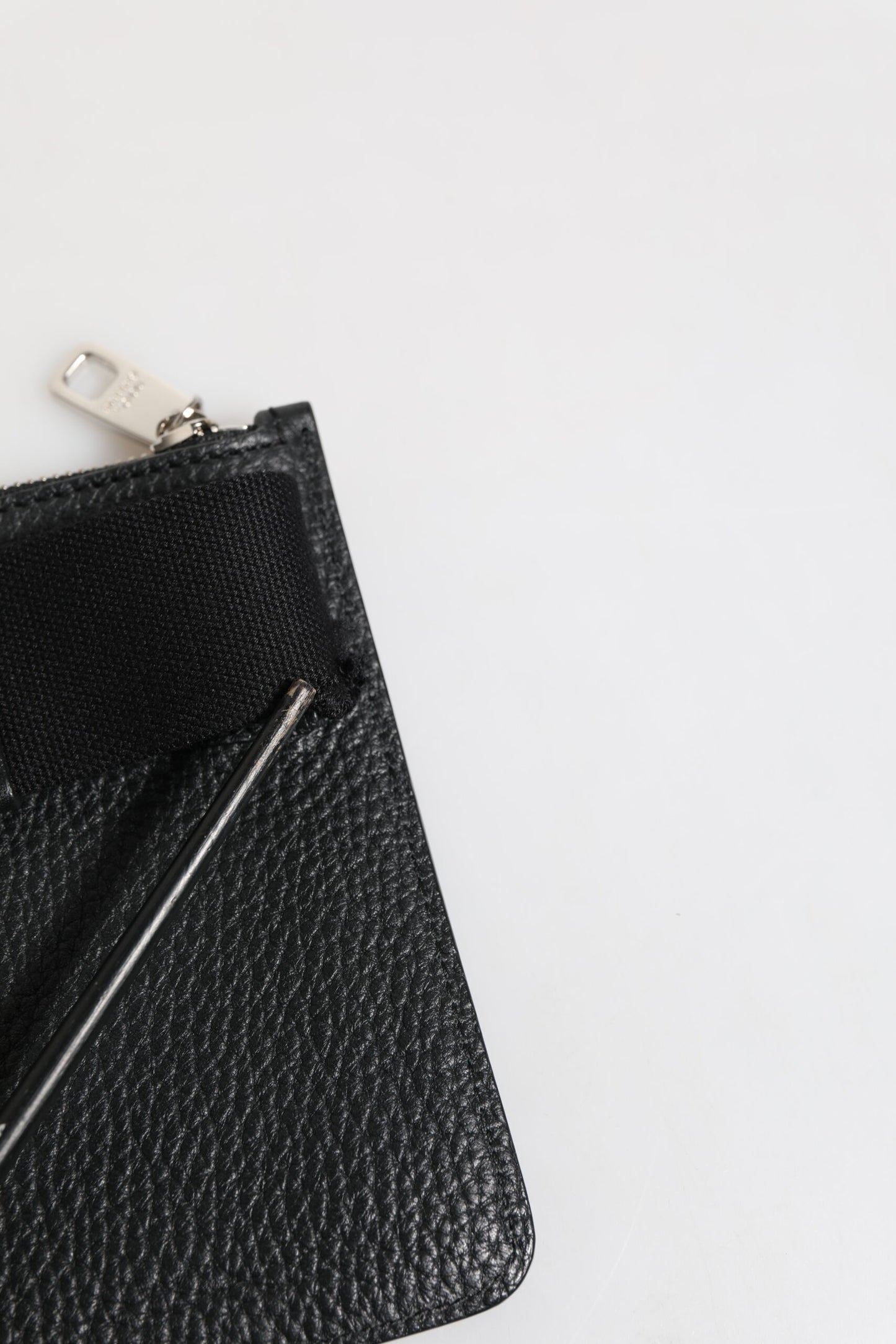 Black Leather Logo Embossed Waist Fanny Pack Borse Bag