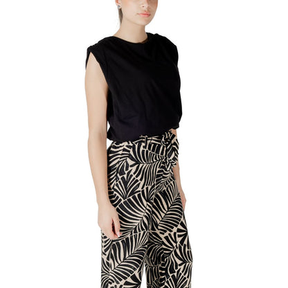 Black Cotton Top