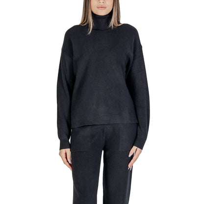 Black Viscose Turtleneck