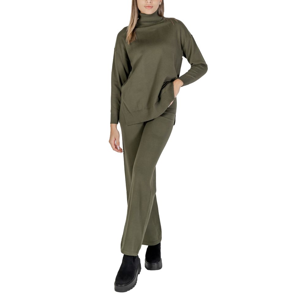 Green Viscose Turtleneck