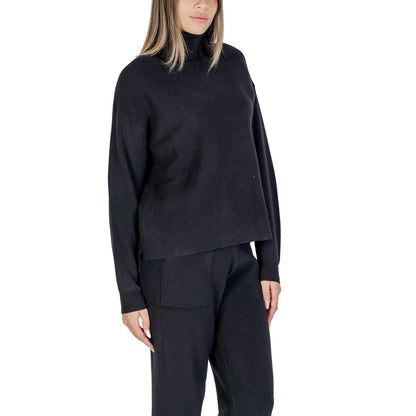Black Viscose Turtleneck