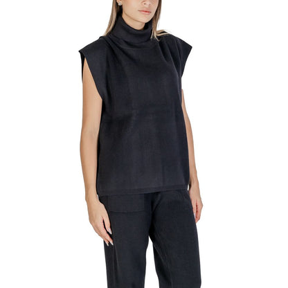 Black Viscose Turtleneck