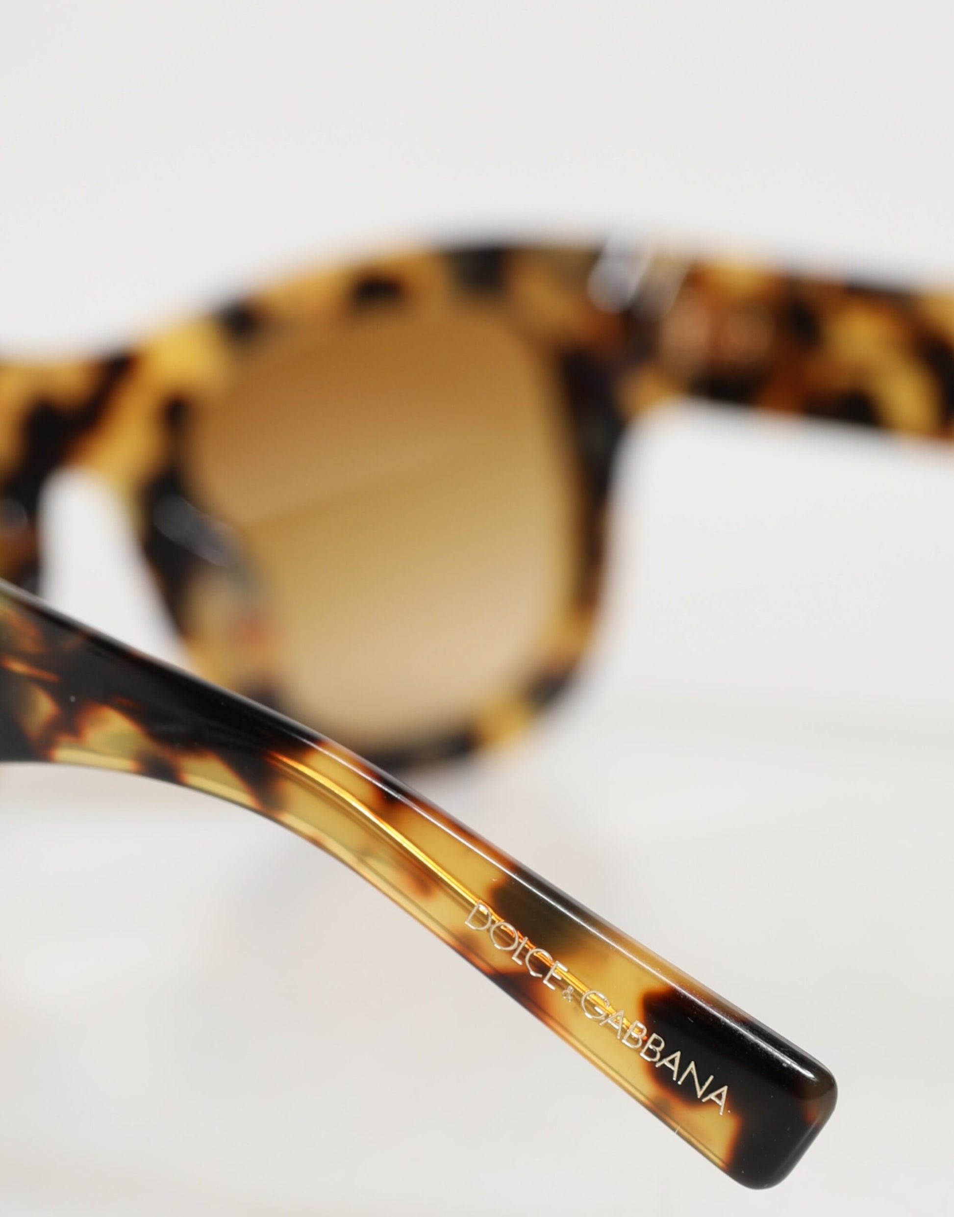 DG4379F White Tortoiseshell Gradient Shades Sunglasses
